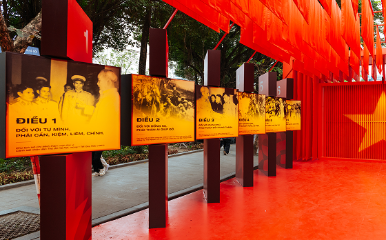 Triển lãm nghệ thuật<br/> “6 điều Bác Hồ dạy CAND”